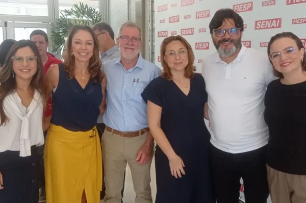 AEVAL-reune-empresarios-e-convidados-para-palestra-exclusiva-sobre-a-Reforma-Tributaria2.jpg